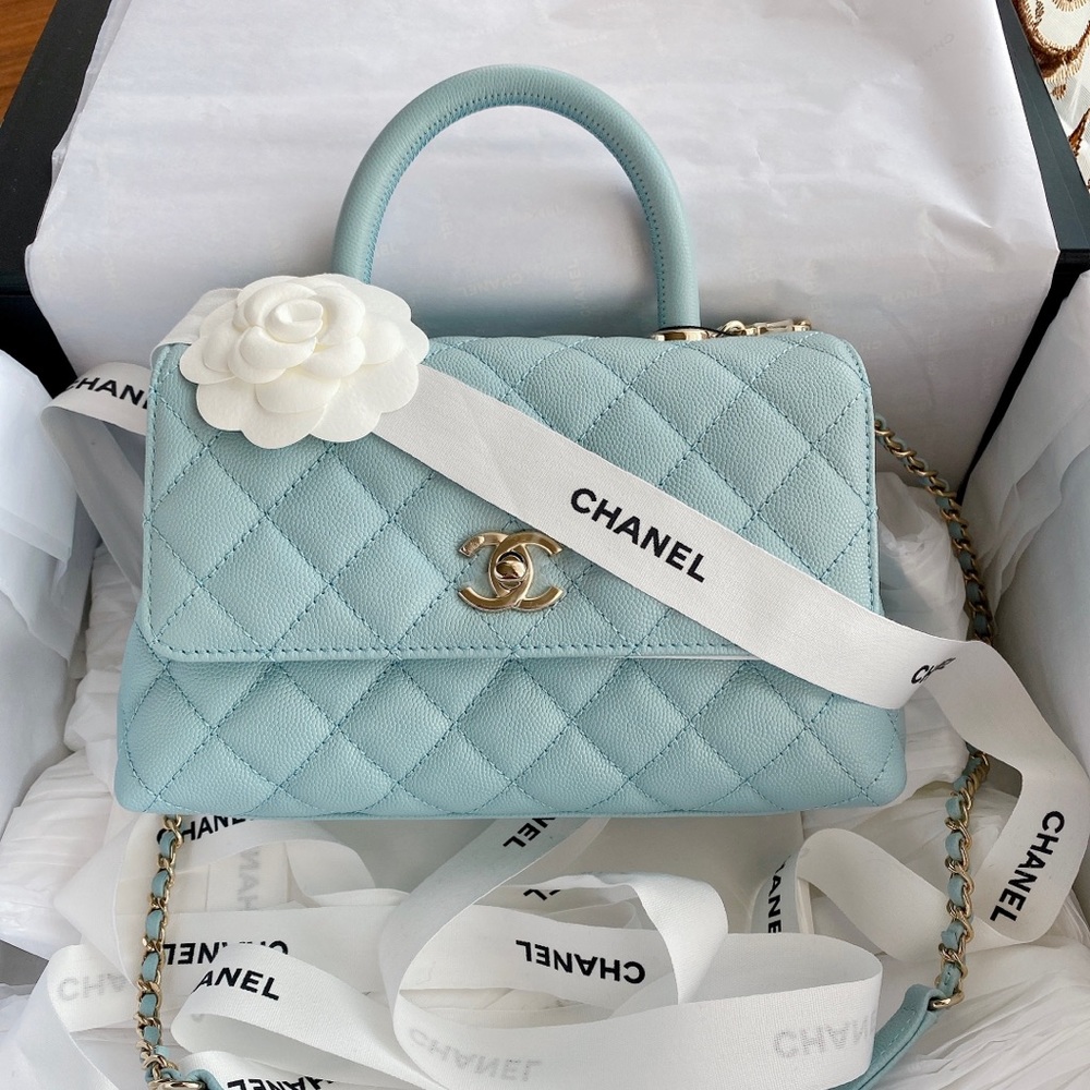 Chanel 22P Blue Coco Handle Ghw